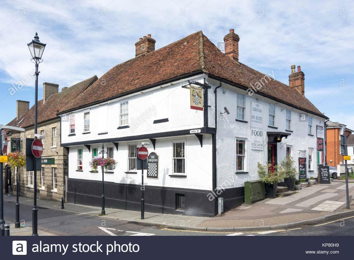 The Chequers Acomodação com café da manhã Royston  Exterior foto